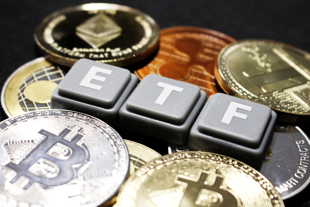 Izjava SEC komesara - agencija treba prestati odbijati spot Bitcoin ETFs