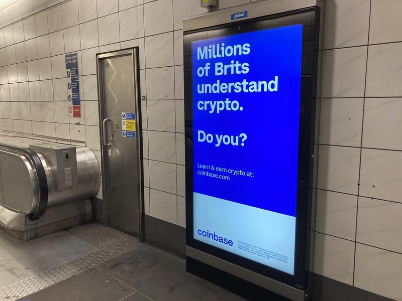 Regulator oglašavanja u Velikoj Britaniji izdaje smjernice i 'crveno upozorenje' za kripto oglase